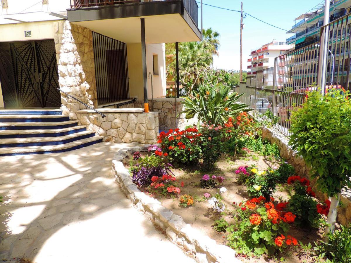 Apartment In Salou Next To The Beach For Families,Wifi Exterior foto